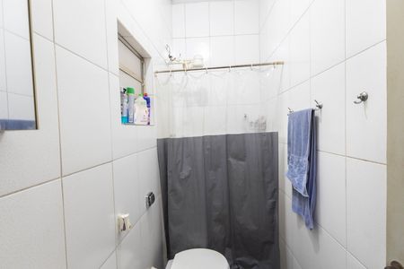 Casa à venda com 198m², 3 quartos e 2 vagasBnaheiro 5