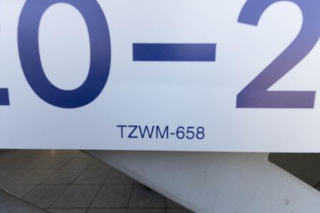 Placa de casa à venda com 3 quartos, 198m² em Vila Sabrina, São Paulo