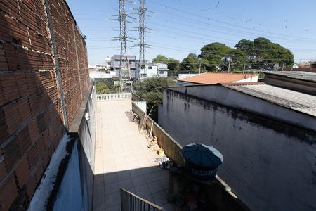 Vista de casa à venda com 3 quartos, 198m² em Vila Sabrina, São Paulo
