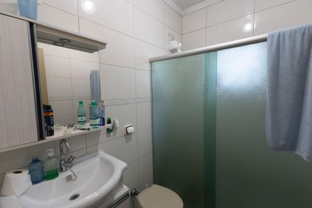 Casa à venda com 198m², 3 quartos e 2 vagasBanheiro 1