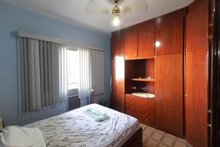 Quarto 2 de casa à venda com 3 quartos, 198m² em Vila Sabrina, São Paulo