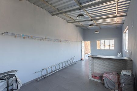 Casa à venda com 198m², 3 quartos e 2 vagasÁrea de Serviço