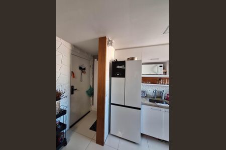 Apartamento à venda com 52m², 2 quartos e 1 vaga Apartamento à venda com 52m², 2 quartos e 1 vagaCozinha e Área de Serviço