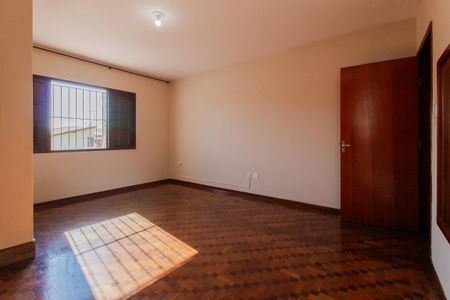 Casa para alugar com 2 quartos, 240m² em Vila Emilio, Mauá