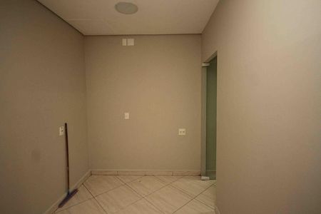 Casa à venda com 2 quartos, 110m² em Jardim Sapopemba, São Paulo