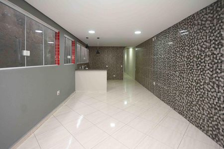 Sala de casa à venda com 2 quartos, 110m² em Jardim Sapopemba, São Paulo