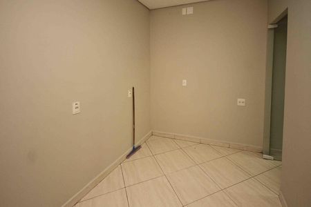 Casa à venda com 2 quartos, 110m² em Jardim Sapopemba, São Paulo