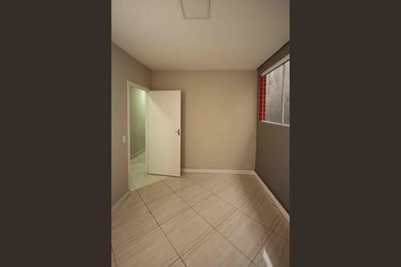 Quarto 02 de casa à venda com 2 quartos, 110m² em Jardim Sapopemba, São Paulo