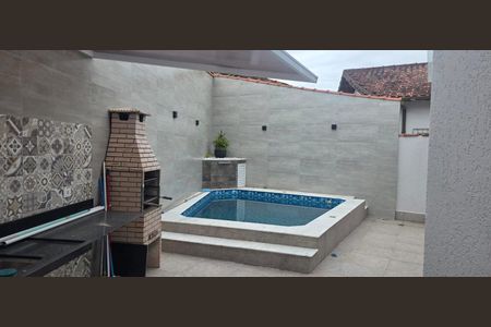 Área externa de casa para alugar com 3 quartos, 100m² em Solemar, Praia Grande