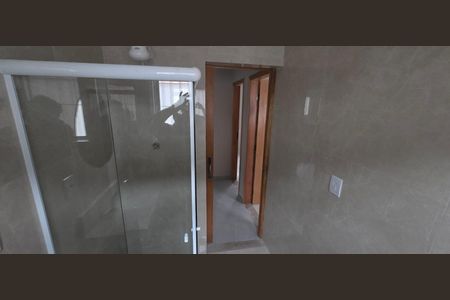 Banheiro de casa para alugar com 3 quartos, 100m² em Solemar, Praia Grande