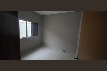 Quarto de casa para alugar com 3 quartos, 100m² em Solemar, Praia Grande