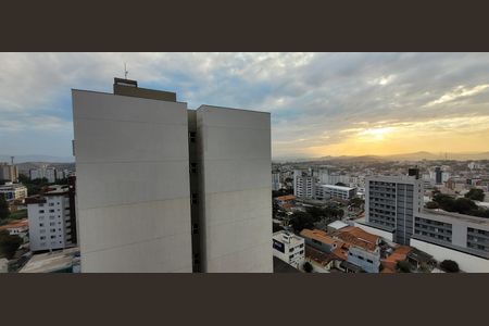Apartamento para alugar com 85m², 3 quartos e 2 vagas Apartamento para alugar com 85m², 3 quartos e 2 vagasvista suite