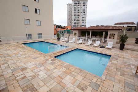 Área comum - Piscina de apartamento para alugar com 2 quartos, 53m² em Jardim Roberto, Osasco