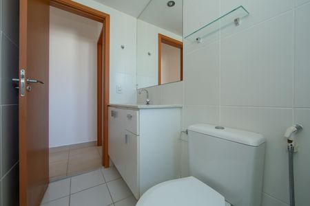 Apartamento para alugar com 70m², 2 quartos e 2 vagasBANHEIRO2