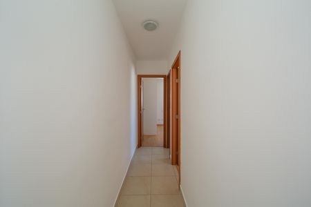 Apartamento para alugar com 70m², 2 quartos e 2 vagasCORREDOR