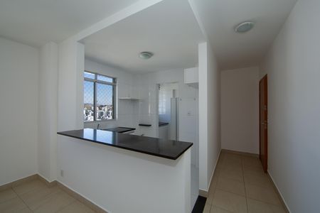 Apartamento para alugar com 70m², 2 quartos e 2 vagasCOZINHA