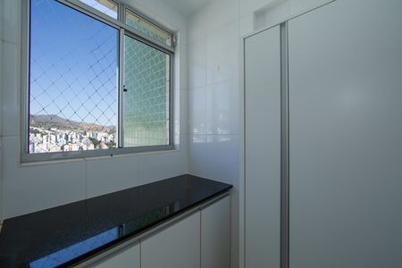 Apartamento para alugar com 70m², 2 quartos e 2 vagasAREA DE SERVICO