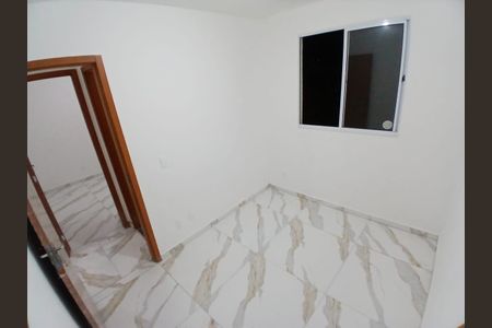 Apartamento para alugar com 45m², 2 quartos e 1 vaga Apartamento para alugar com 45m², 2 quartos e 1 vagaQuarto