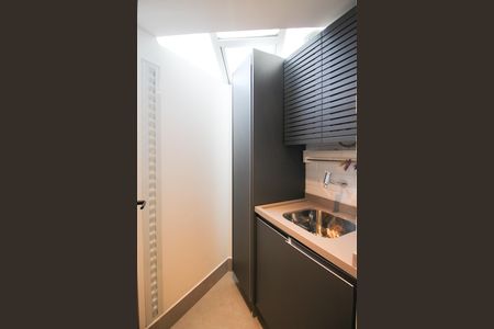 Apartamento para alugar com 1 quarto, 46m² em Moema, São Paulo