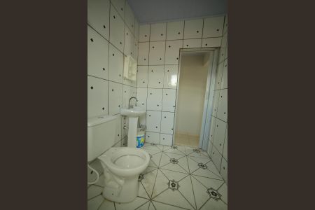 Casa para alugar com 3m², 3 quartos e sem vagaBanheiro 