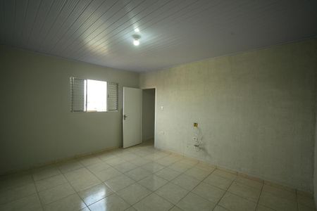 Casa para alugar com 3m², 3 quartos e sem vagaQuarto 1 