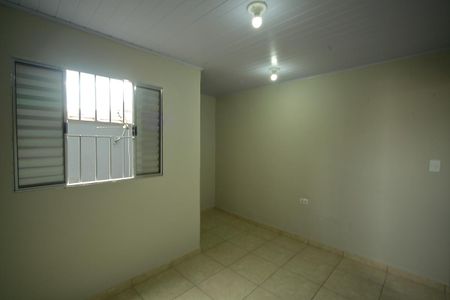 Casa para alugar com 3m², 3 quartos e sem vagaQuarto 2