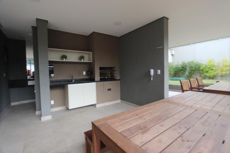 Apartamento à venda com 64m², 2 quartos e 1 vagaÁrea comum - Churrasqueira