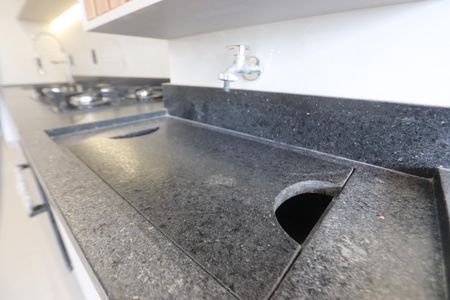 Apartamento à venda com 64m², 2 quartos e 1 vagaÁrea de Serviço
