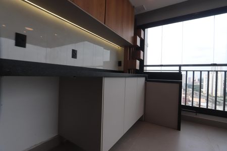 Apartamento à venda com 64m², 2 quartos e 1 vagaÁrea de Serviço