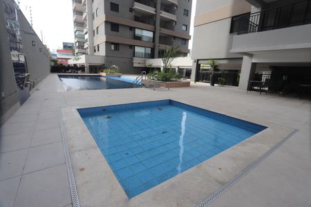 Apartamento à venda com 64m², 2 quartos e 1 vagaÁrea comum - Piscina