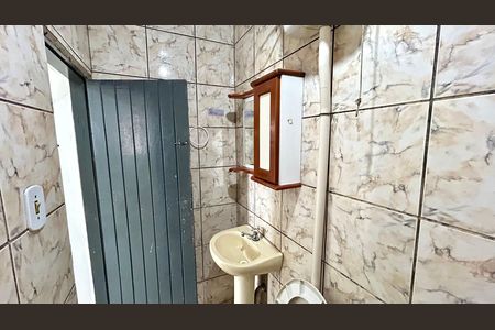Banheiro de casa para alugar com 1 quarto, 80m² em Parque Jurema, Guarulhos