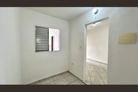 Casa para alugar com 80m², 1 quarto e sem vagaQuarto 