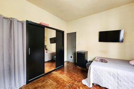 Apartamento para alugar com 174m², 3 quartos e sem vaga Apartamento para alugar com 174m², 3 quartos e sem vagaQuarto 2