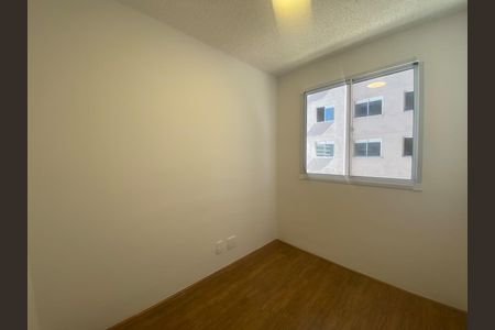 Quarto de apartamento para alugar com 2 quartos, 34m² em Parque Industrial Tomas Edson, São Paulo