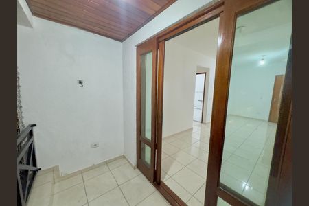 Apartamento para alugar com 75m², 2 quartos e 1 vaga Apartamento para alugar com 75m², 2 quartos e 1 vagaVaranda