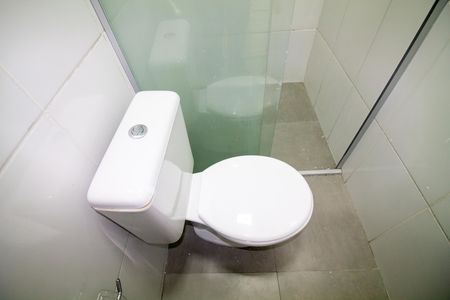 Casa para alugar com 70m², 2 quartos e sem vaga Casa para alugar com 70m², 2 quartos e sem vagaBanheiro
