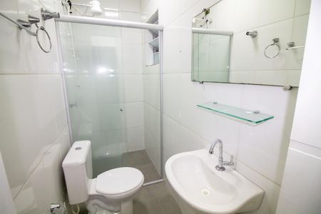 Casa para alugar com 70m², 2 quartos e sem vaga Casa para alugar com 70m², 2 quartos e sem vagaBanheiro