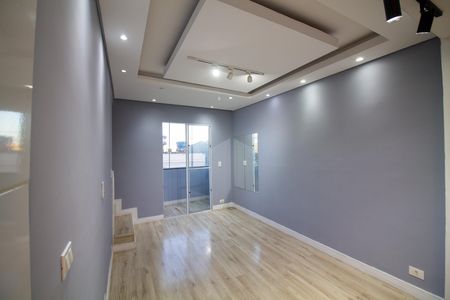 Sala de casa para alugar com 2 quartos, 70m² em Vila das Belezas, São Paulo