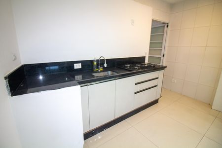 Casa para alugar com 70m², 2 quartos e sem vaga Casa para alugar com 70m², 2 quartos e sem vagaCozinha