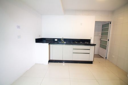 Casa para alugar com 70m², 2 quartos e sem vaga Casa para alugar com 70m², 2 quartos e sem vagaCozinha