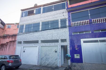Fachada da Casa de casa para alugar com 2 quartos, 70m² em Vila das Belezas, São Paulo