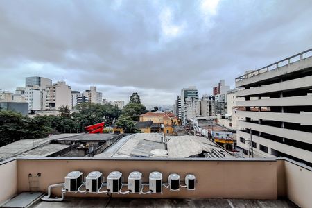 Studio para alugar com 29m², 1 quarto e sem vaga Studio para alugar com 29m², 1 quarto e sem vagaVista da Varanda
