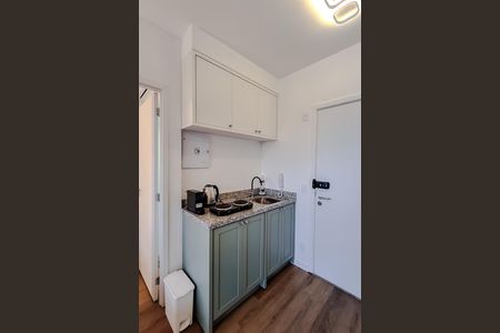 Studio para alugar com 29m², 1 quarto e sem vaga Studio para alugar com 29m², 1 quarto e sem vagaCozinha e Área de Serviço