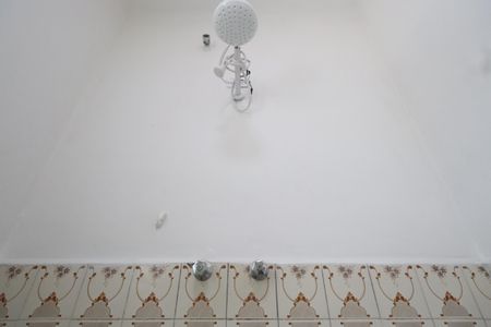 Banheiro de casa para alugar com 2 quartos, 180m² em Penha de França, São Paulo