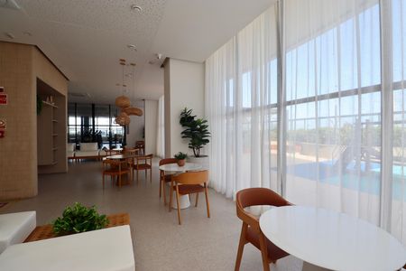 Apartamento para alugar com 40m², 1 quarto e 1 vaga Apartamento para alugar com 40m², 1 quarto e 1 vagaÁrea comum - Salão de festas