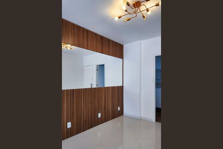 Sala  de apartamento à venda com 2 quartos, 80m² em Grajaú, Rio de Janeiro