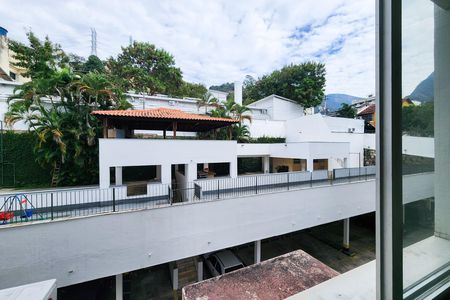 Apartamento à venda com 80m², 2 quartos e 1 vaga Apartamento à venda com 80m², 2 quartos e 1 vagaVista da Suíte
