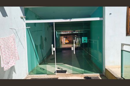 Casa à venda com 110m², 1 quarto e 1 vaga
