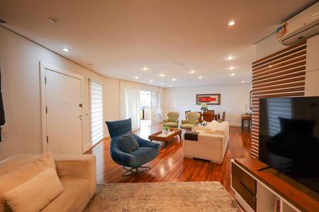Apartamento para alugar com 205m², 3 quartos e 4 vagas Apartamento para alugar com 205m², 3 quartos e 4 vagasVaranda Gourmet