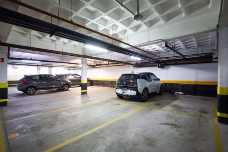 Apartamento para alugar com 205m², 3 quartos e 4 vagas Apartamento para alugar com 205m², 3 quartos e 4 vagasVaga de Garagem
